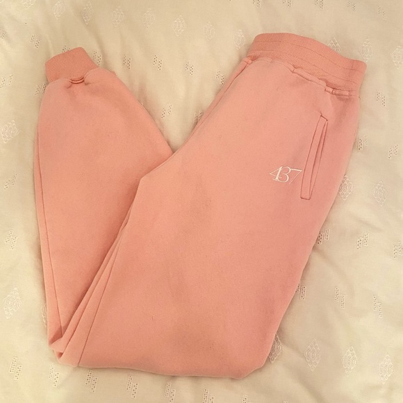 437 Pants - 437 Pink Label Sweatpants